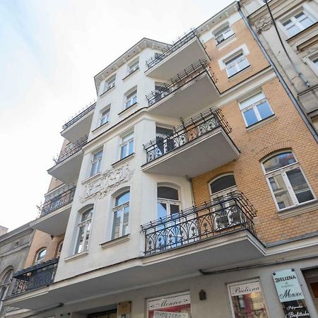 Apartament W Centrum Poznania Old Town Екстер'єр фото